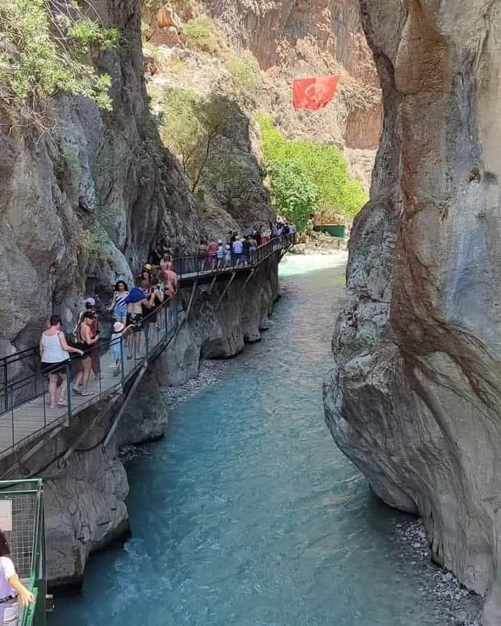 Saklıkent Kanyonu - Gizlikent Şelalesi